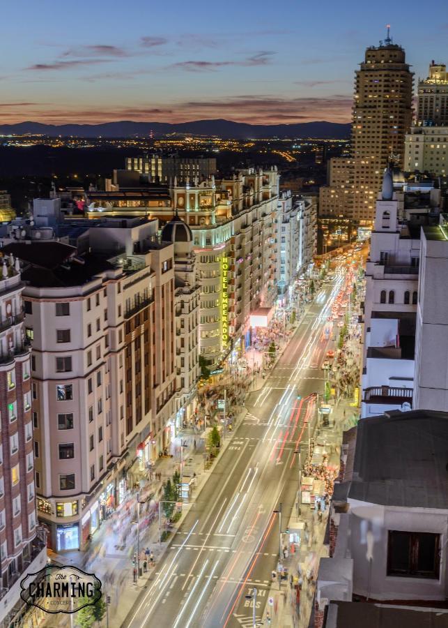 Charming Gran Via Callao Madrid Bagian luar foto